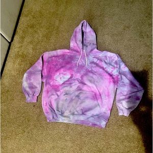 2xl purple and black Ice dyed hoodie. Never worn.